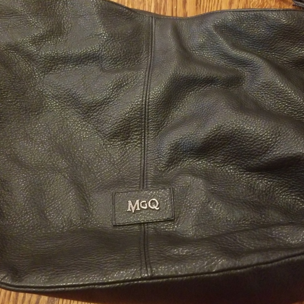 Handbag - Picture 2 of 6